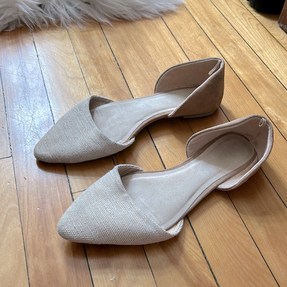 Tan flats
